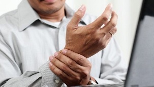 ndryshimi në simptomat e artritit dhe artrozës